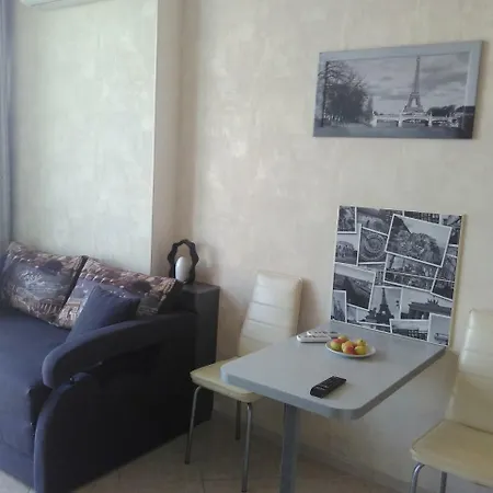 Center City Highview Апартаменты